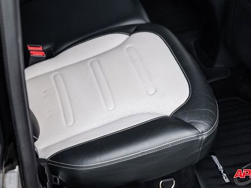 Used 2019 Mercedes-Benz G 550 image 69