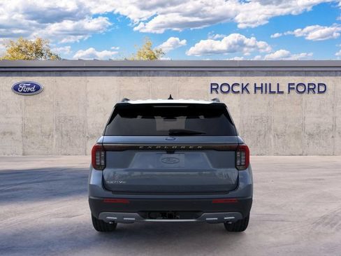 New 2026 Ford Explorer Active w/ Active Comfort Package RWD image 7