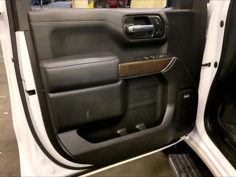 Used 2021 GMC Sierra 1500 Denali w/ Denali Ultimate Package image 21