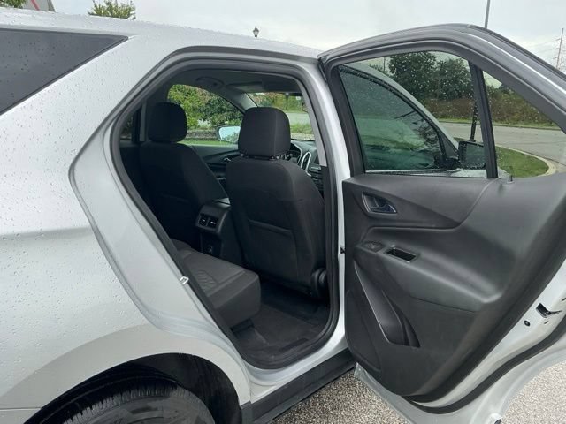 Used 2021 Chevrolet Equinox LT FWD image 18