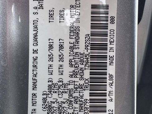 Used 2024 Toyota Tacoma TRD Off-Road image 30