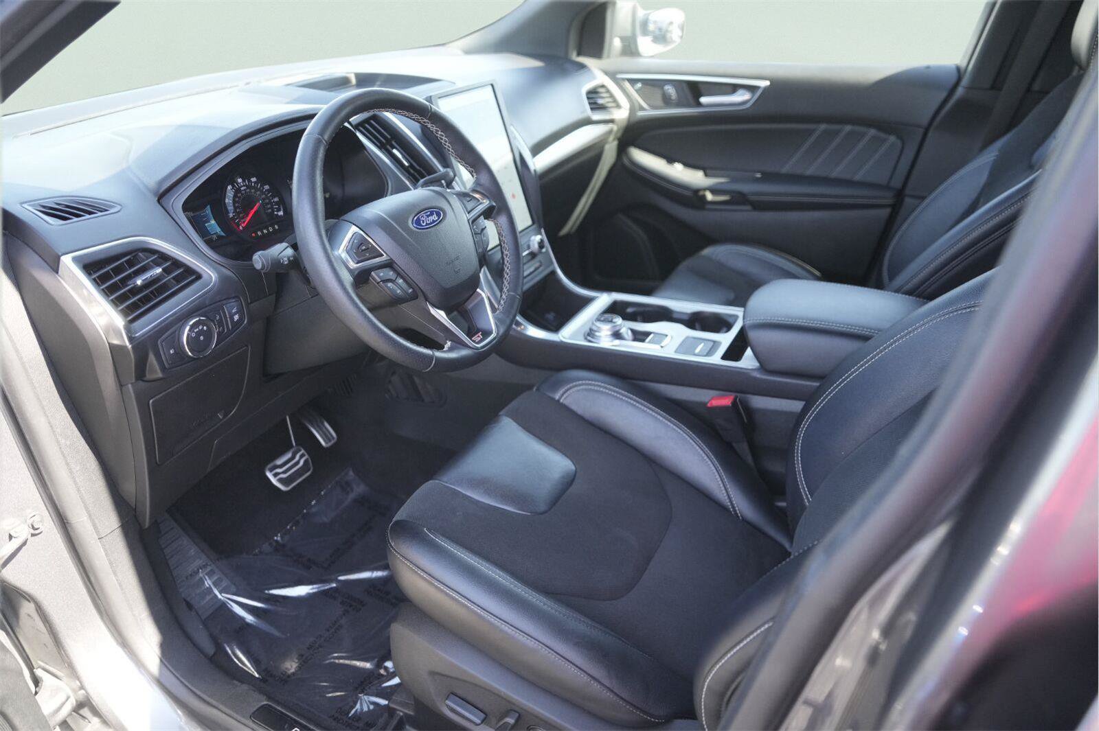 Used 2023 Ford Edge ST AWD/4WD image 8