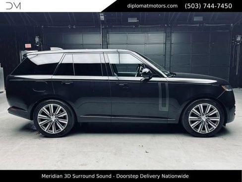 Used 2023 Land Rover Range Rover SE AWD/4WD image 8
