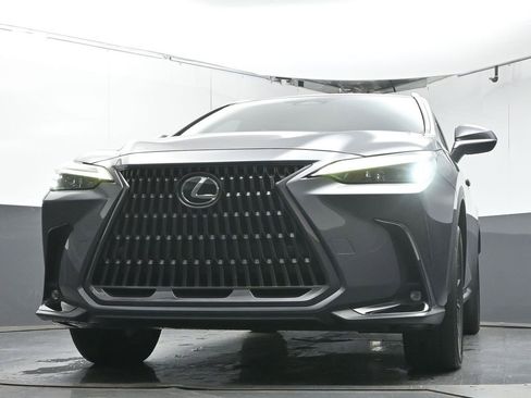Used 2023 Lexus NX 350 AWD image 32