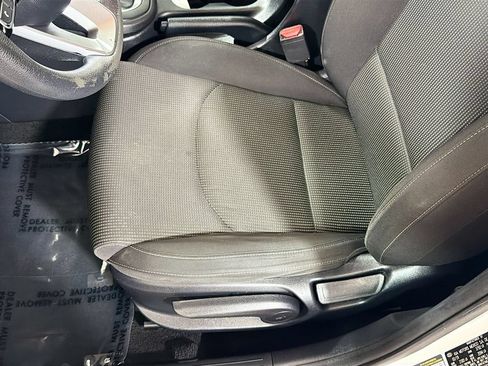 Used 2019 Kia Forte LXS FWD image 19