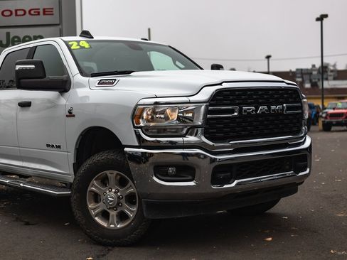 Used 2024 RAM 2500 Big Horn image 3