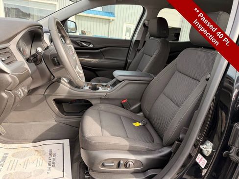 Used 2023 GMC Acadia SLE w/ Driver Convenience Package image 16
