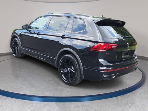 Certified 2023 Volkswagen Tiguan SE R-Line FWD image 7