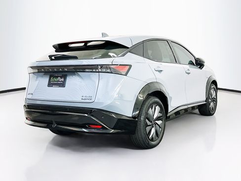 Used 2024 Nissan Ariya AWD image 9