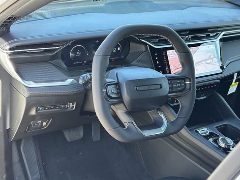 New 2026 Jeep Cherokee Overland w/ Advanced Pro Tech Group AWD/4WD image 7