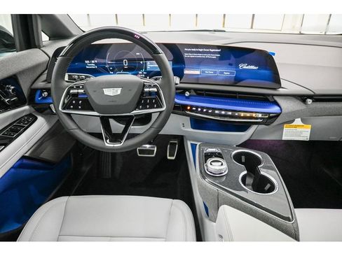 New 2026 Cadillac Optiq Sport 1 image 13