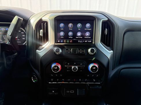 Used 2021 GMC Sierra 2500 Denali w/ Denali Ultimate Package AWD/4WD image 13