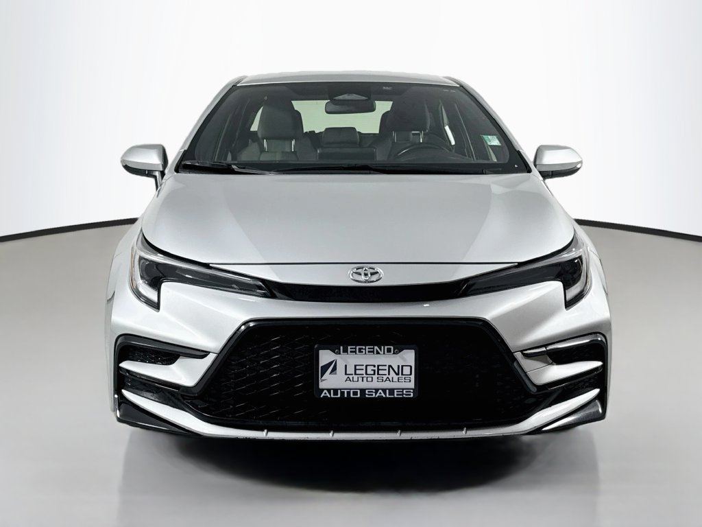 Used 2024 Toyota Corolla SE FWD image 3