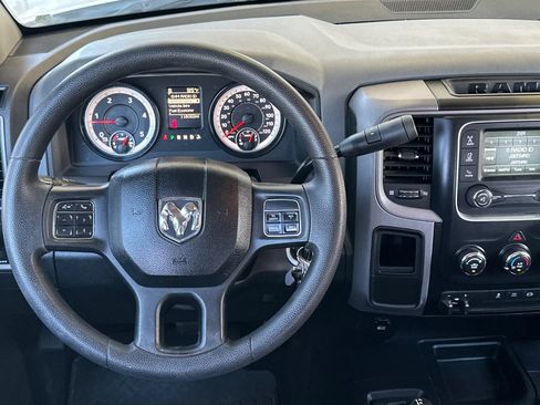 Used 2014 RAM 2500 Tradesman w/ Chrome Appearance Group AWD/4WD image 14