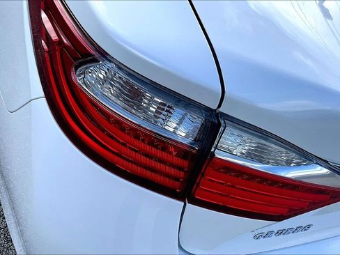 Used 2013 Lexus ES 350 w/ Premium Pkg FWD image 41