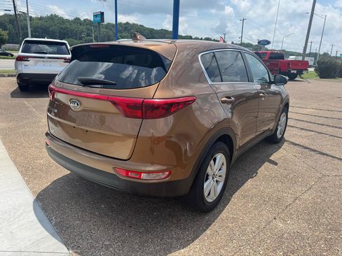 Used 2017 Kia Sportage LX FWD image 10