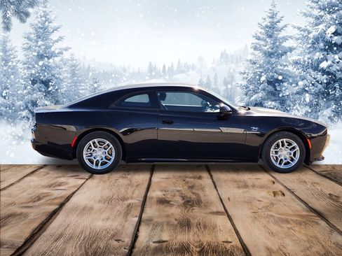 Used 2025 Dodge Charger R/T w/ Quick Order Package 25M R/T image 8