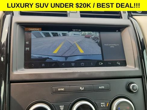 Used 2019 Land Rover Discovery SE AWD/4WD image 22