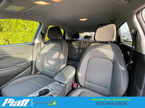 Used 2023 Hyundai Kona SE w/ Cargo Package image 37