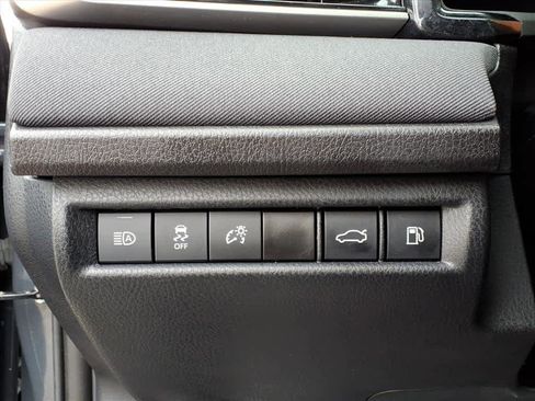 Certified 2025 Toyota Camry LE image 25