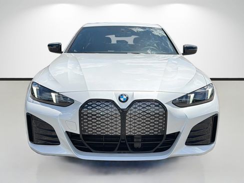 New 2026 BMW i4 eDrive40 RWD image 8
