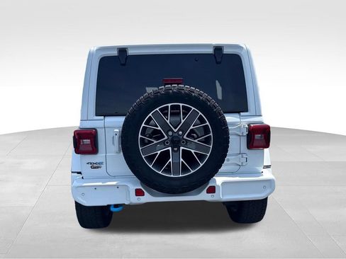 Used 2024 Jeep Wrangler High Altitude AWD/4WD image 4