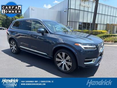 Used 2025 Volvo XC90 T8 Ultra w/ Lounge Package