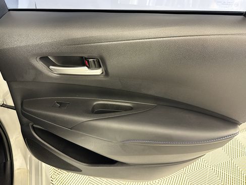 Used 2021 Toyota Corolla SE image 26