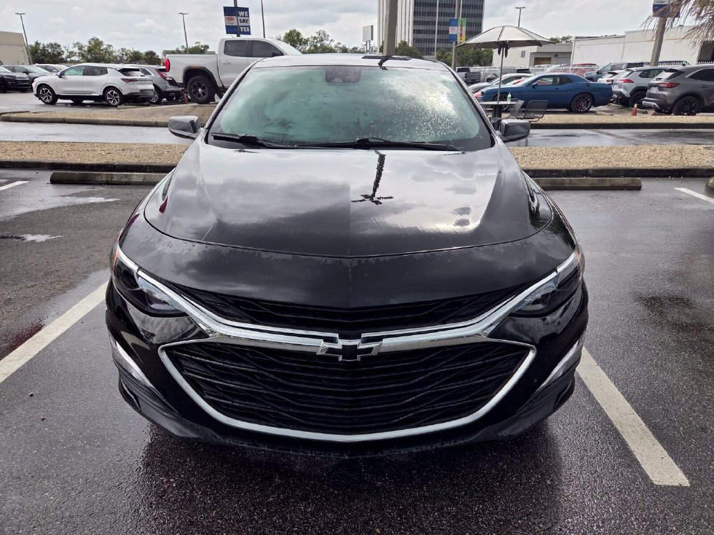 Used 2022 Chevrolet Malibu RS FWD image 2
