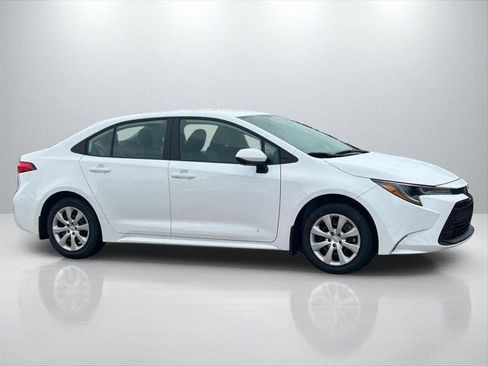 Certified 2026 Toyota Corolla LE FWD image 4