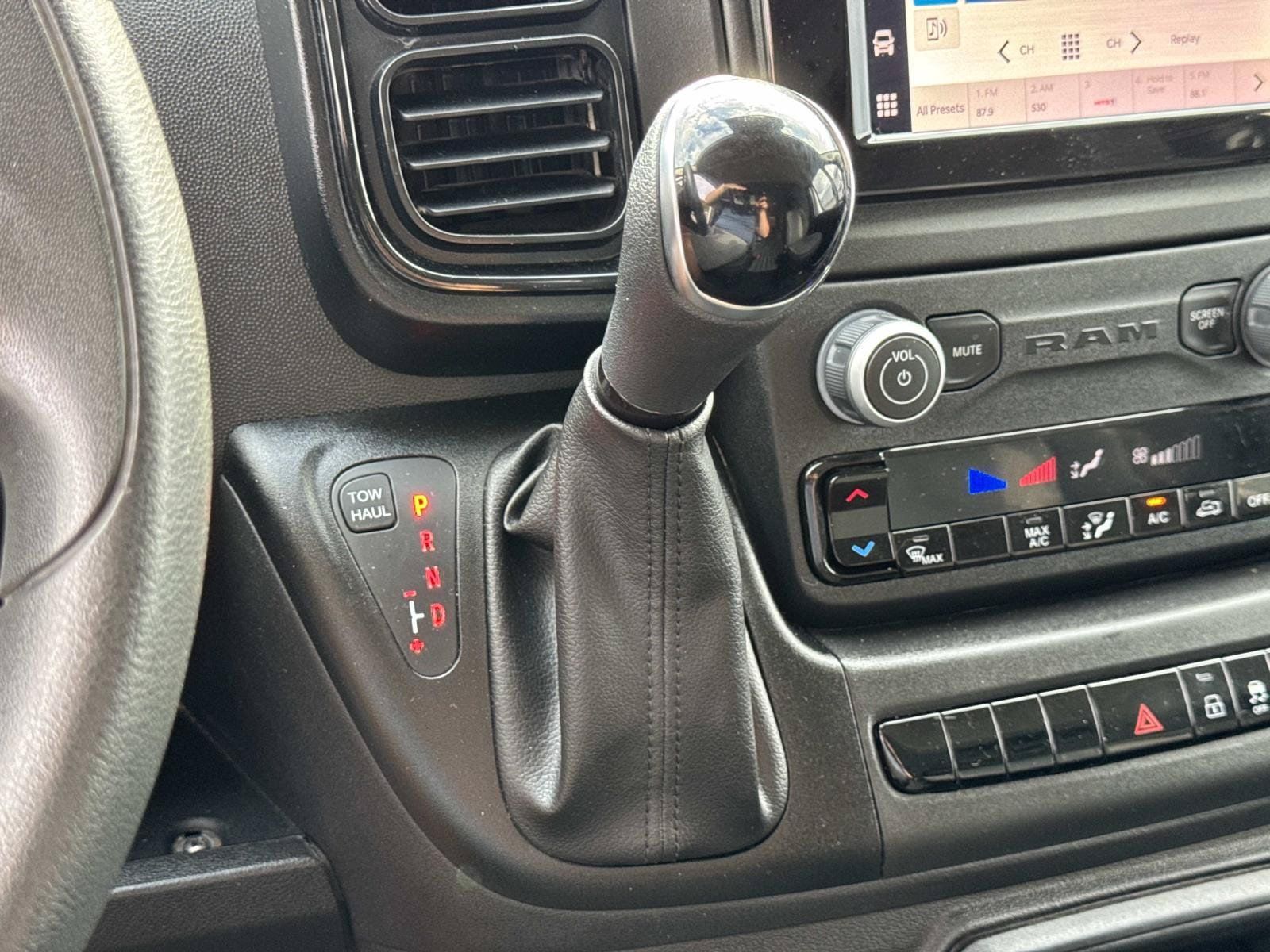 Used 2023 RAM ProMaster 2500 FWD image 30