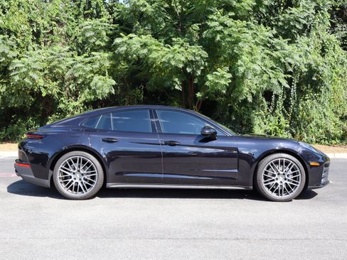 Used 2024 Porsche Panamera 4 AWD/4WD image 10
