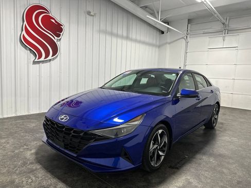 Used 2023 Hyundai Elantra Limited FWD image 1