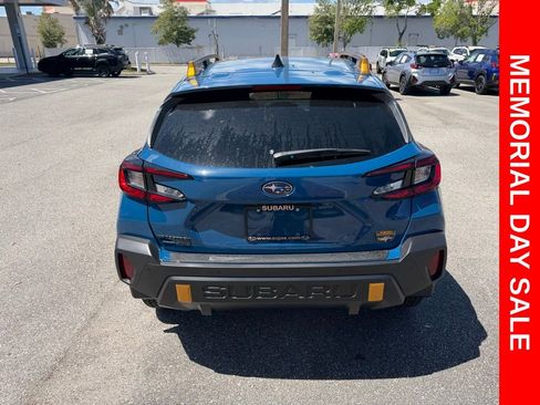 Used 2025 Subaru Crosstrek 2.5i Wilderness AWD/4WD image 6