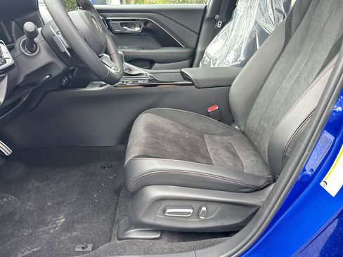 New 2025 Acura ADX A-Spec image 9