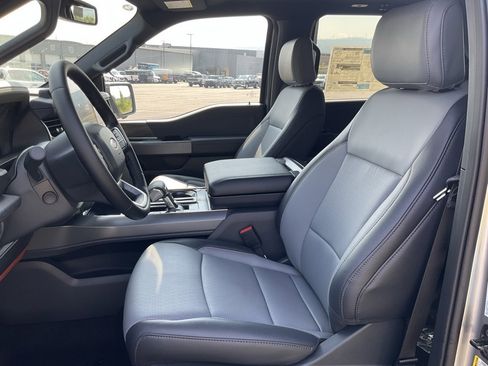 New 2025 Ford F150 Lightning Lariat image 10