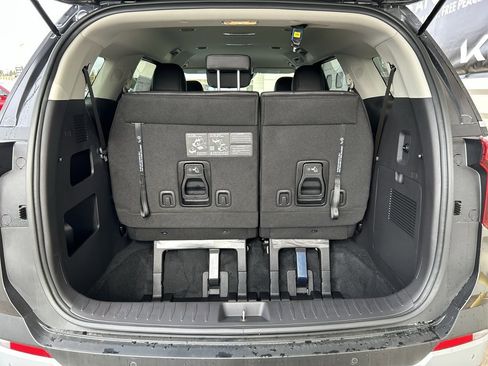 New 2026 Kia Carnival LXS image 15
