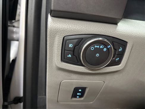 Used 2015 Ford F150 XLT w/ Equipment Group 302A Luxury RWD image 35