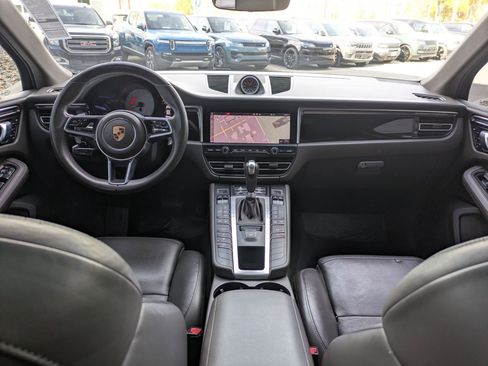 Used 2020 Porsche Macan S image 29