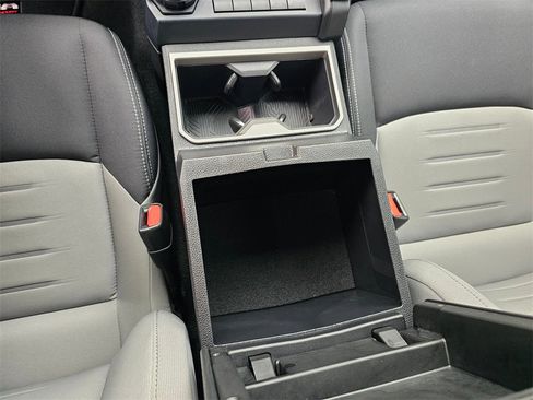 Used 2024 Toyota Tacoma TRD Sport image 29