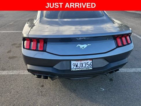 Certified 2025 Ford Mustang Coupe RWD image 7