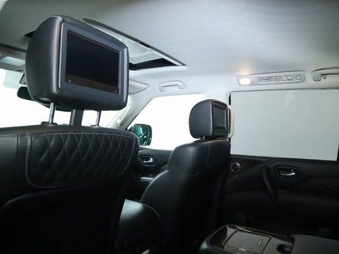 Used 2019 INFINITI QX80 Luxe w/ 22" Wheel Package AWD/4WD image 21