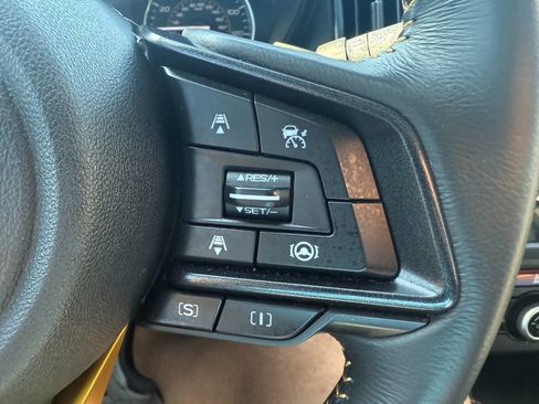 Used 2021 Subaru Crosstrek 2.5i Sport w/ Moonroof Package image 19