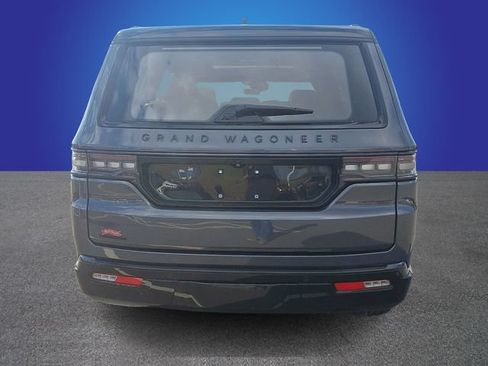 Used 2023 Jeep Grand Wagoneer Series II w/ Quick Order Packagew 28T AWD/4WD image 5