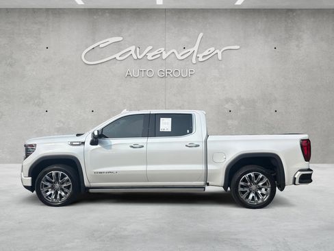 Used 2023 GMC Sierra 1500 Denali w/ Denali Reserve Package AWD/4WD image 15