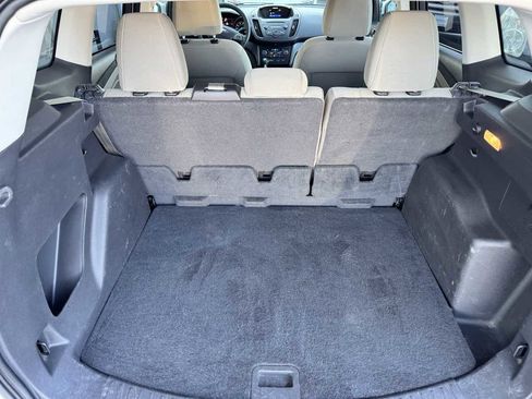 Used 2017 Ford Escape SE FWD image 30