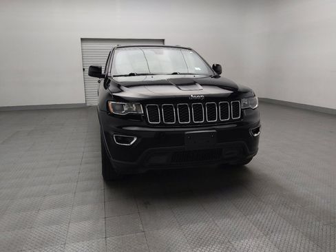 Used 2020 Jeep Grand Cherokee Laredo w/ Laredo X Package image 14