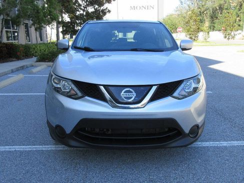 Used 2019 Nissan Rogue Sport S image 8