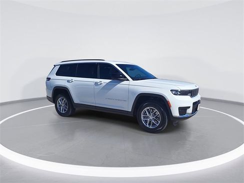 New 2025 Jeep Grand Cherokee L Laredo w/ Luxury Tech Group I image 2