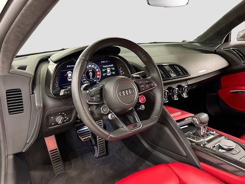 Used 2023 Audi R8 V10 performance image 9